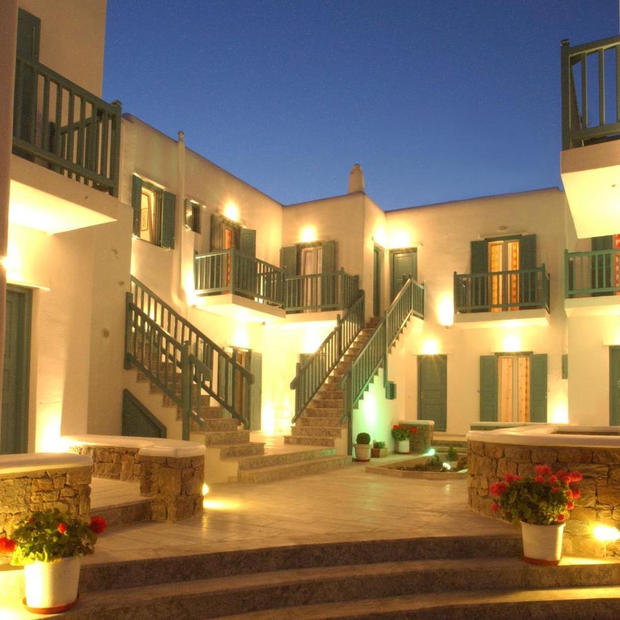 אורנוס Yanna Asteri Suites מראה חיצוני תמונה